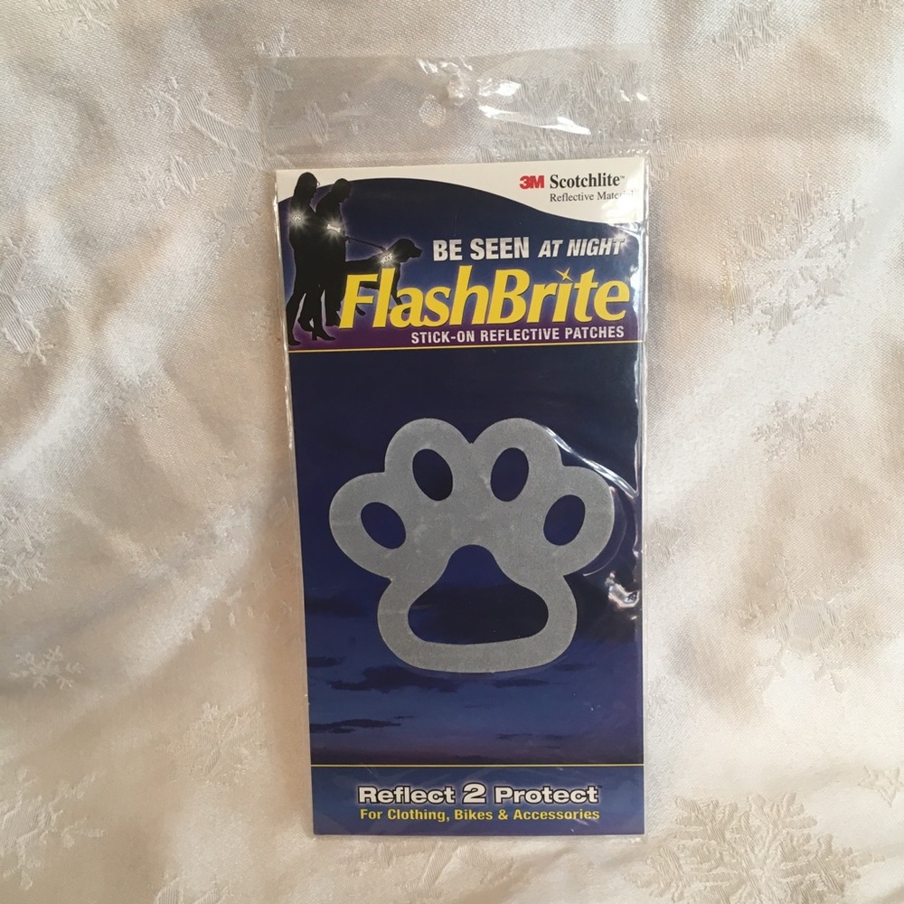 Reflective paw print decal-NEW